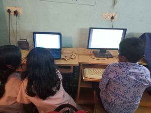 37259 COMPUTER LAB 1.jpg