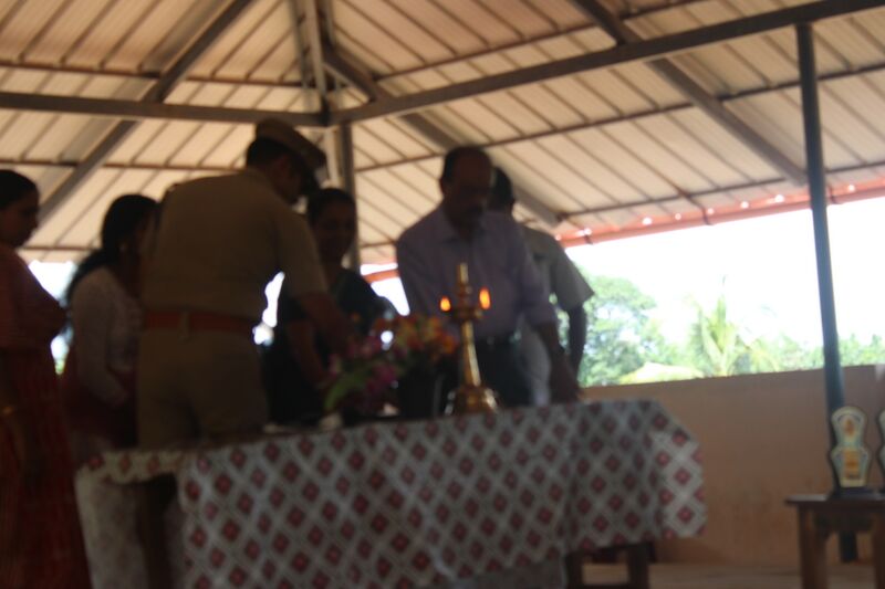 പ്രമാണം:38096 opening phs.JPG