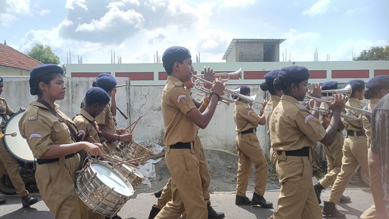 പ്രമാണം:39001 pravesanothsavam2.jpg