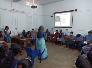 43012 Hitec1.resized.jpg