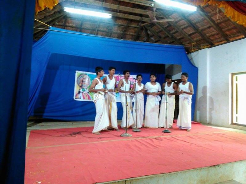 പ്രമാണം:44019 698.jpg