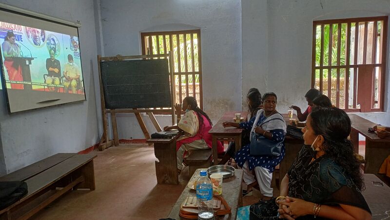 പ്രമാണം:45027-KTM-LKCS22-1 - nsshss kallara.jpg