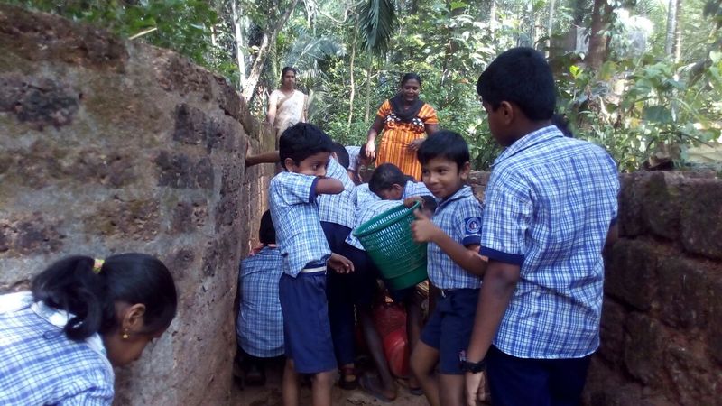 പ്രമാണം:47215 2.jpeg