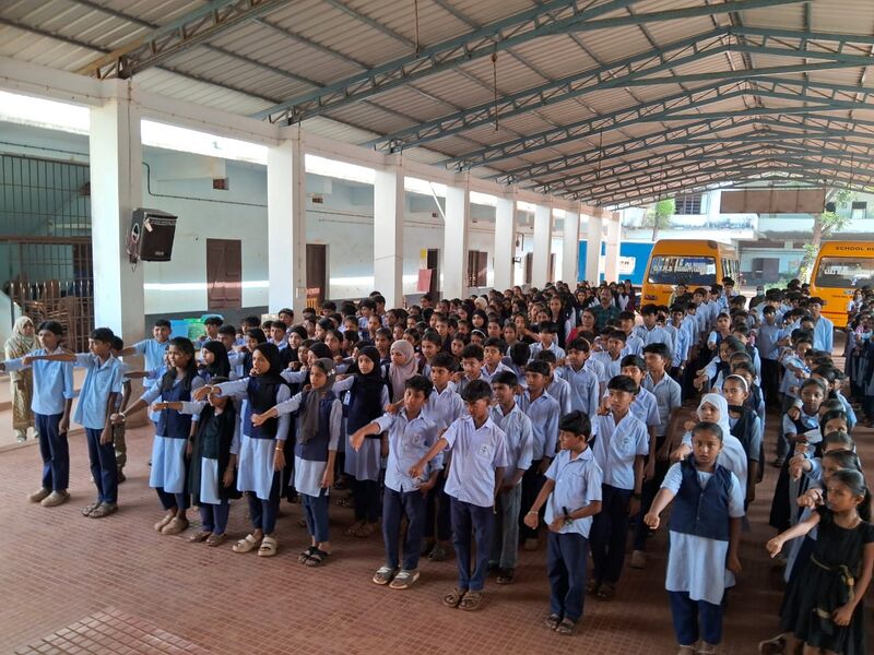 പ്രമാണം:12069 Bhinnaseshi4.jpg