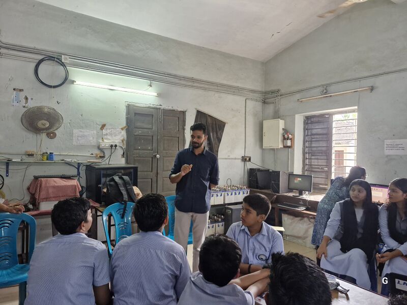 പ്രമാണം:17005 LK Preliminary Camp 1.jpg