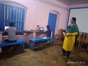 21007hitec computerlab.jpg