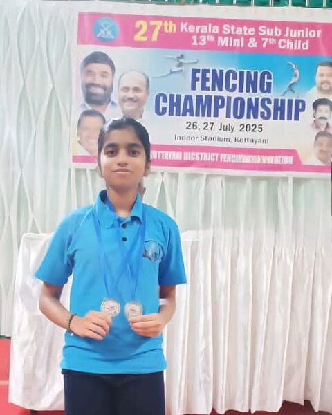 പ്രമാണം:22053 ആരാധ്യ പ്രമോദ്.jpg