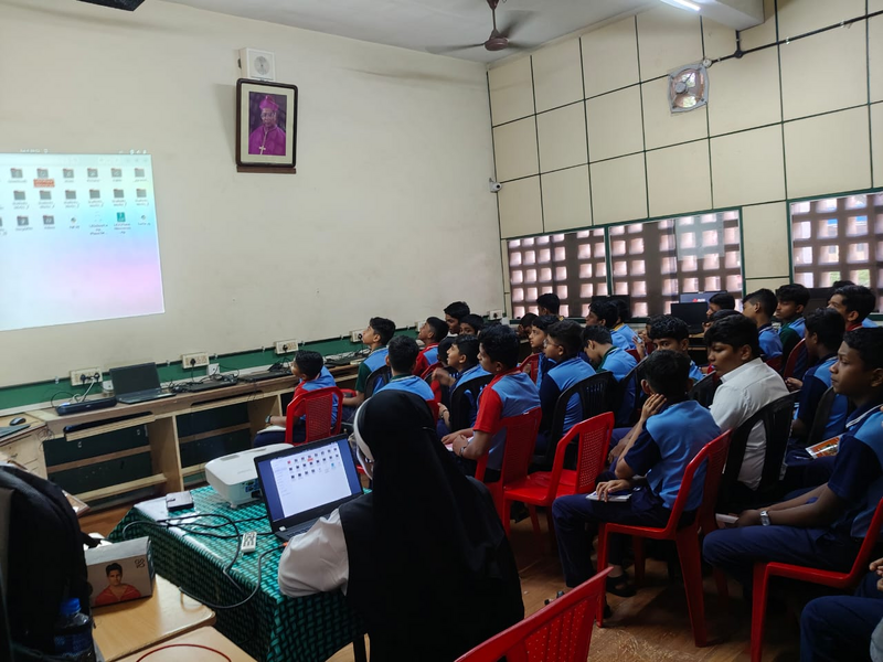 പ്രമാണം:26033 LK One day camp.png