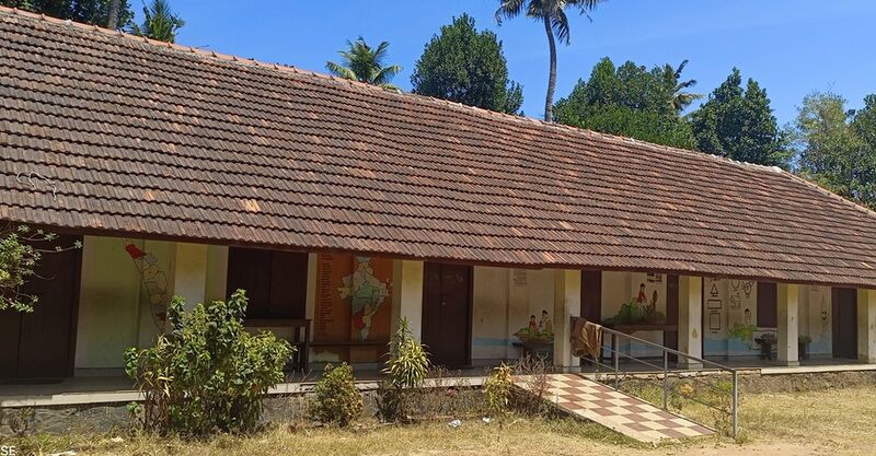 പ്രമാണം:41609 High tech image(1).jpg