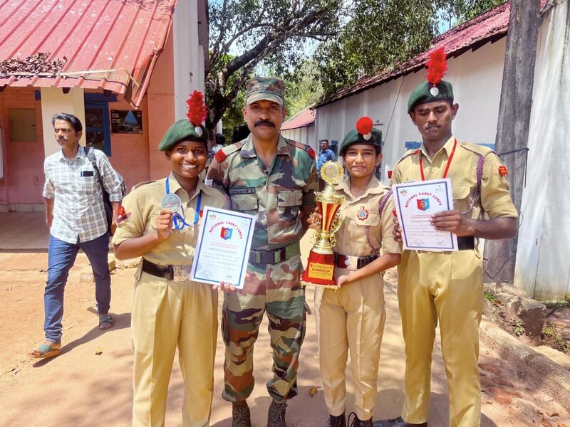 പ്രമാണം:44018 ncc2 24.jpg