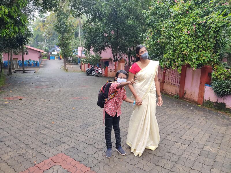 പ്രമാണം:BS21 TVM 44334 1.jpg