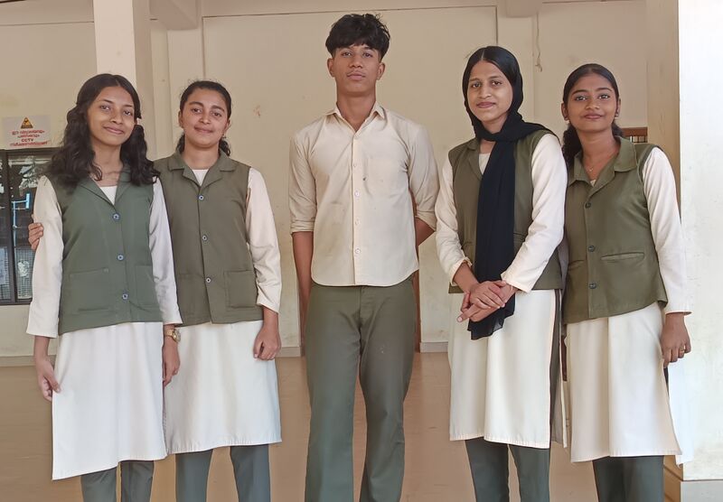 പ്രമാണം:16041 social science fair1.jpg