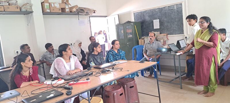 പ്രമാണം:16054 Littlekites AIclass5.jpeg