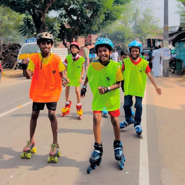 പ്രമാണം:17673 scating coaching 2.jpg