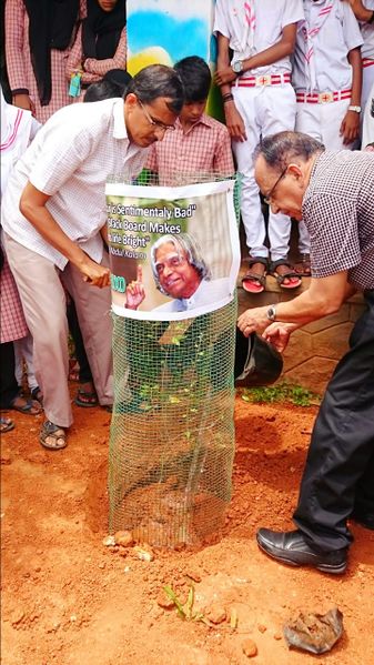 പ്രമാണം:18078 Harithasena6.jpeg