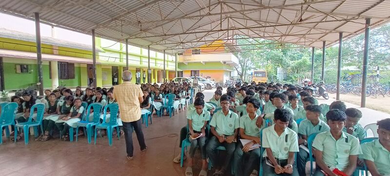 പ്രമാണം:34013sslc motivation -3 25a2.jpg