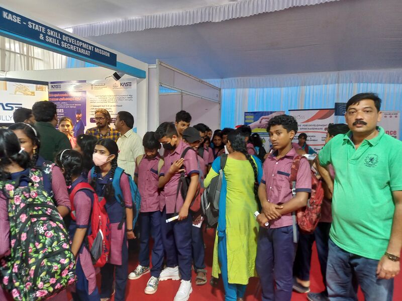 പ്രമാണം:42085 freedomfestex3.jpg