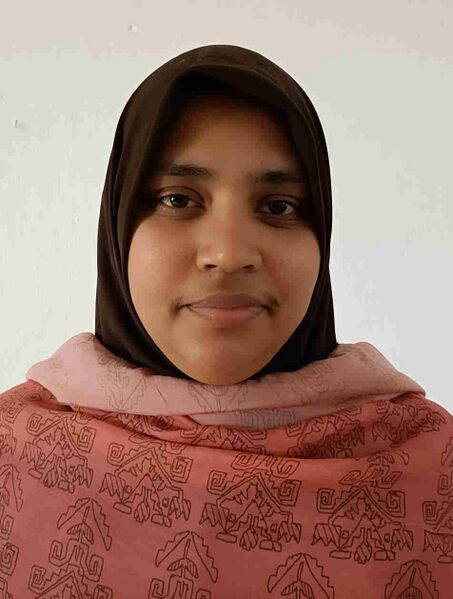 പ്രമാണം:47089 shahina.jpeg