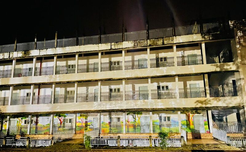 പ്രമാണം:BS21 MLP 18007 4.jpg