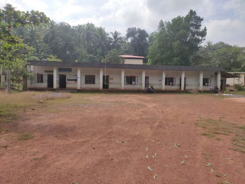 പ്രമാണം:11238 school.jpg