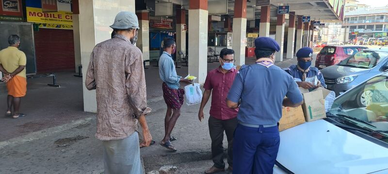 പ്രമാണം:14031 foodsupply1.jpg