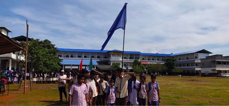 പ്രമാണം:19051 sports2.jpg