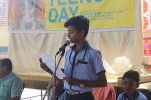 26056 TEENS DAY1.JPG