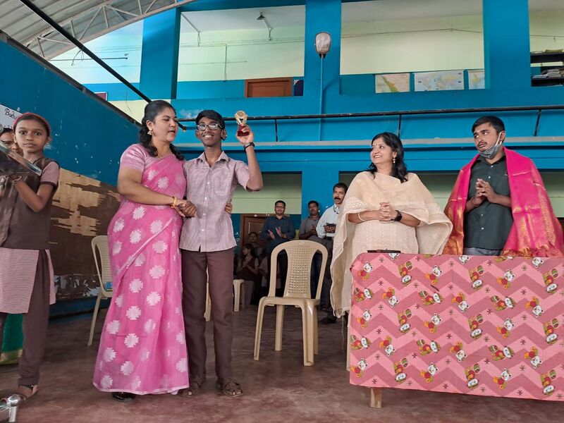 പ്രമാണം:44055 Bhinna sehi.jpeg