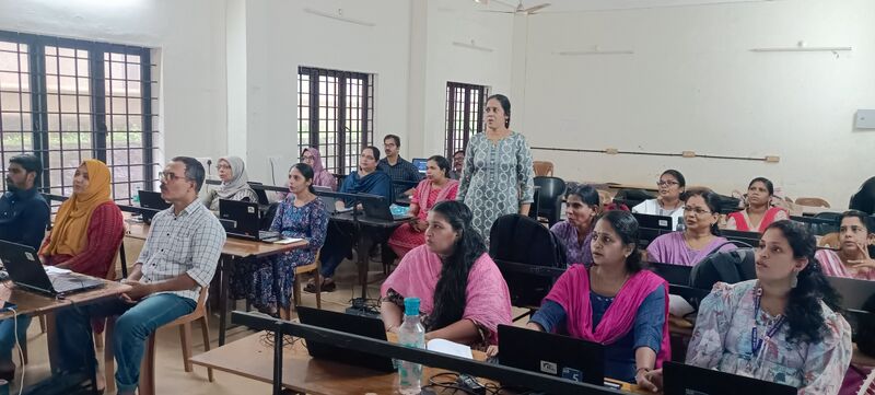 പ്രമാണം:Drcmlp training 8 75.jpg