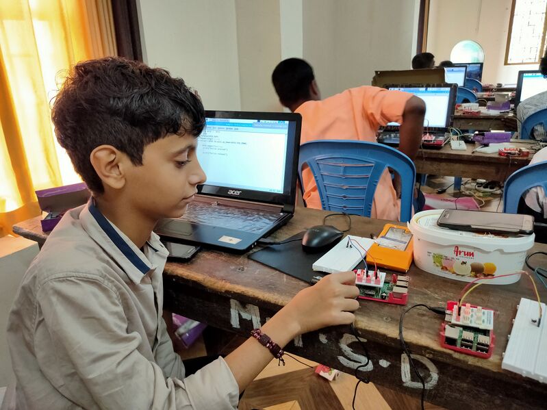 പ്രമാണം:KGD-LK-DISTRICT PAGE.jpg