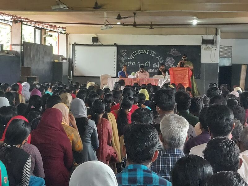 പ്രമാണം:Pta meeting4.jpg