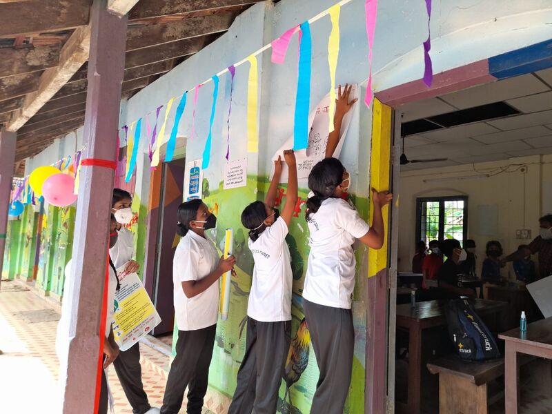 പ്രമാണം:SAVE BS21 KTM 33051 2.jpg