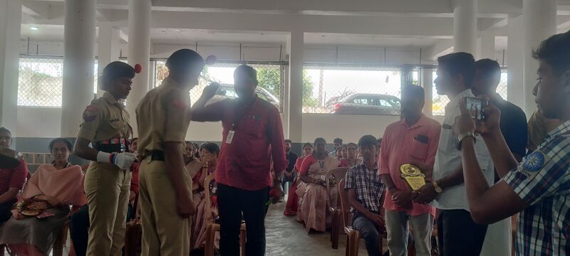 പ്രമാണം:Teacher day 3.jpg