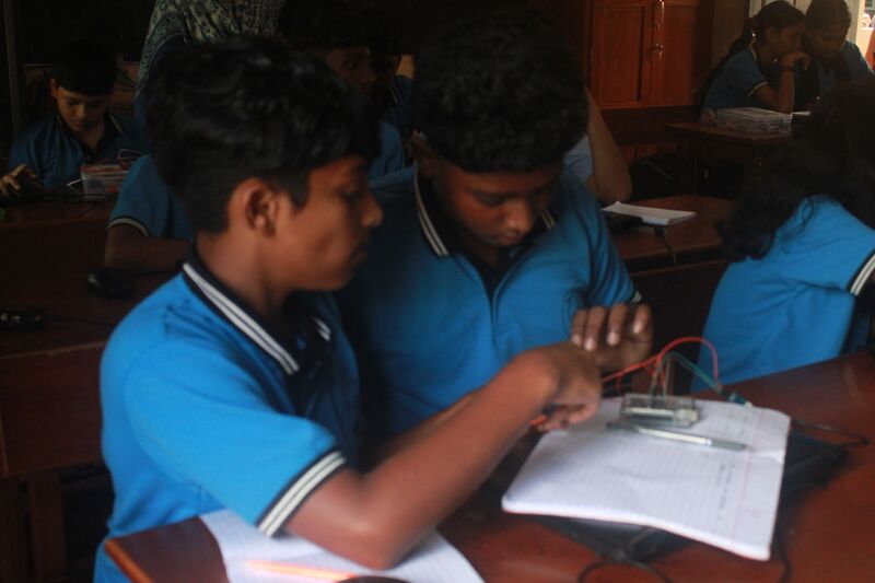 പ്രമാണം:13094 lk camp.JPG