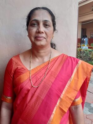 16002 mollydevasy.jpg