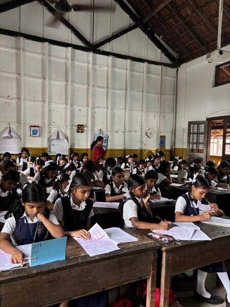 പ്രമാണം:17012 class.jpg