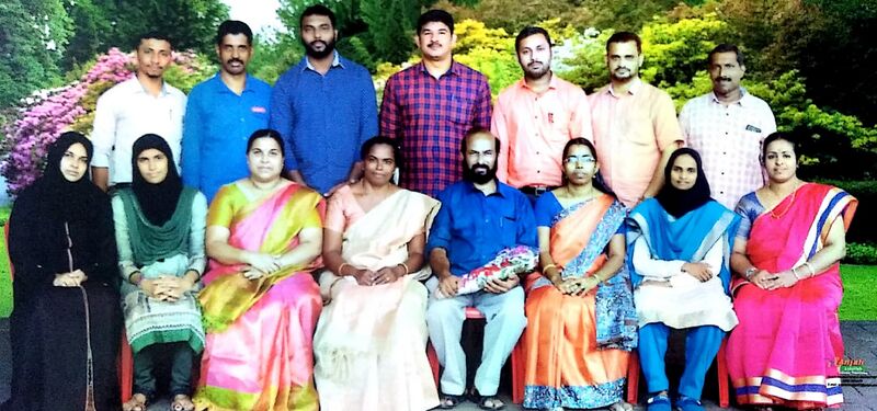 പ്രമാണം:19413 STAFF.jpeg