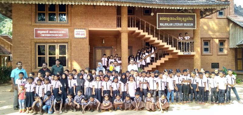 പ്രമാണം:19833 paddadikal27.jpg