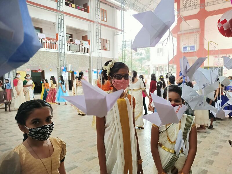 പ്രമാണം:26058 backtoschool5.jpeg