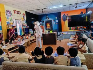 44243 24-25Science3.jpg