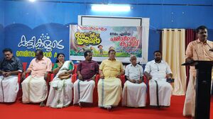 44244 venalthumbikal 2025.jpg