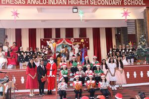 Christmas7 13006.JPG