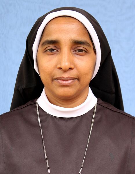 പ്രമാണം:SJGHSKRKTYTCHRS (08).resized.JPG