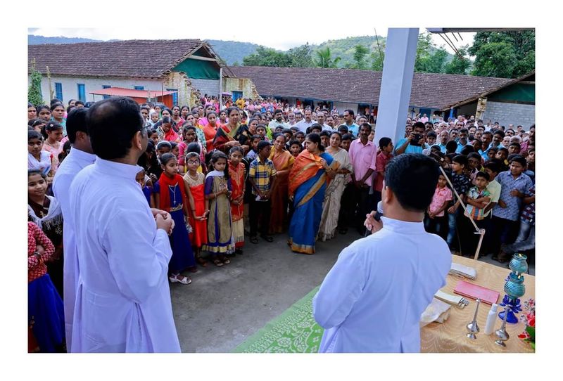 പ്രമാണം:Ven 07 30014.jpg