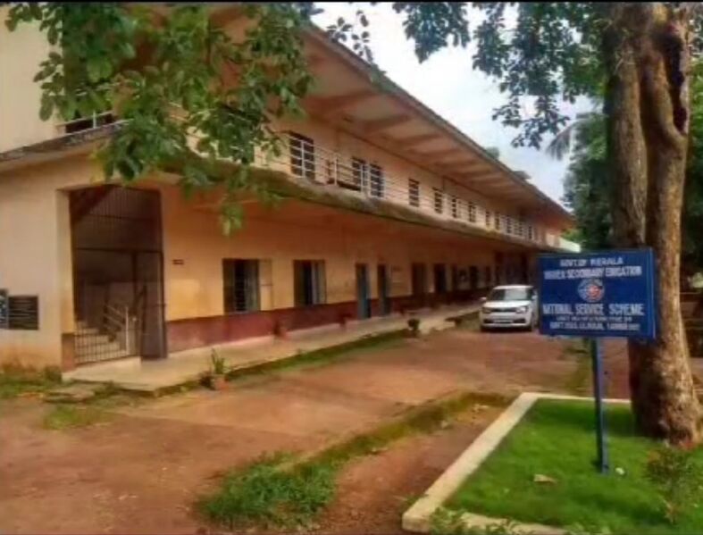 പ്രമാണം:13071 hitech building.jpeg