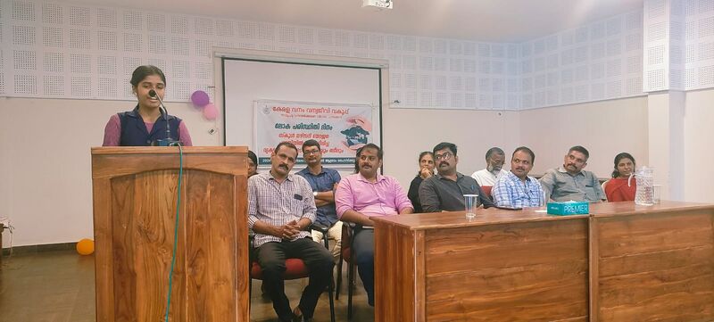 പ്രമാണം:21068 ENVIORNMENT DAY 1.jpeg