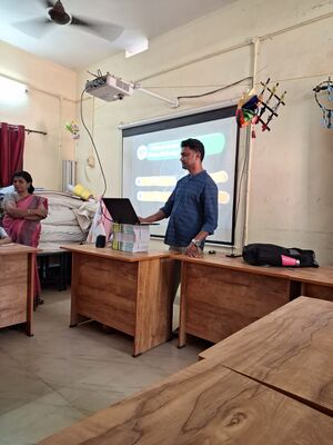 24602Hitech presentation.jpg