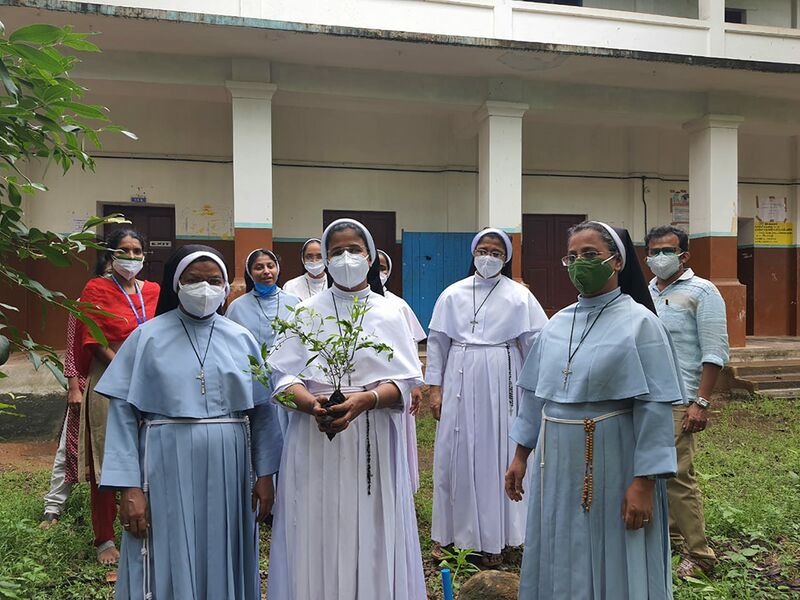 പ്രമാണം:25024 enday (1).jpg