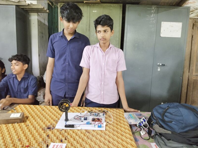 പ്രമാണം:32501 STF-8.jpg