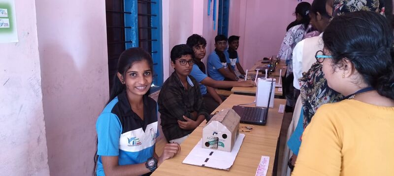 പ്രമാണം:36034 robofest.jpeg